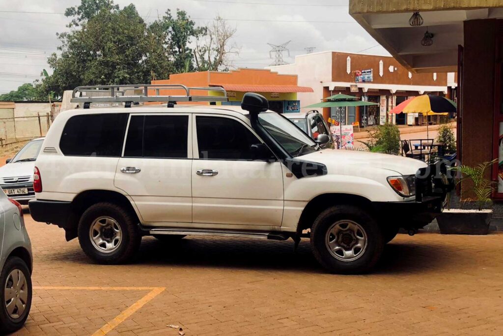 land cruiser gx for self drive in kenya